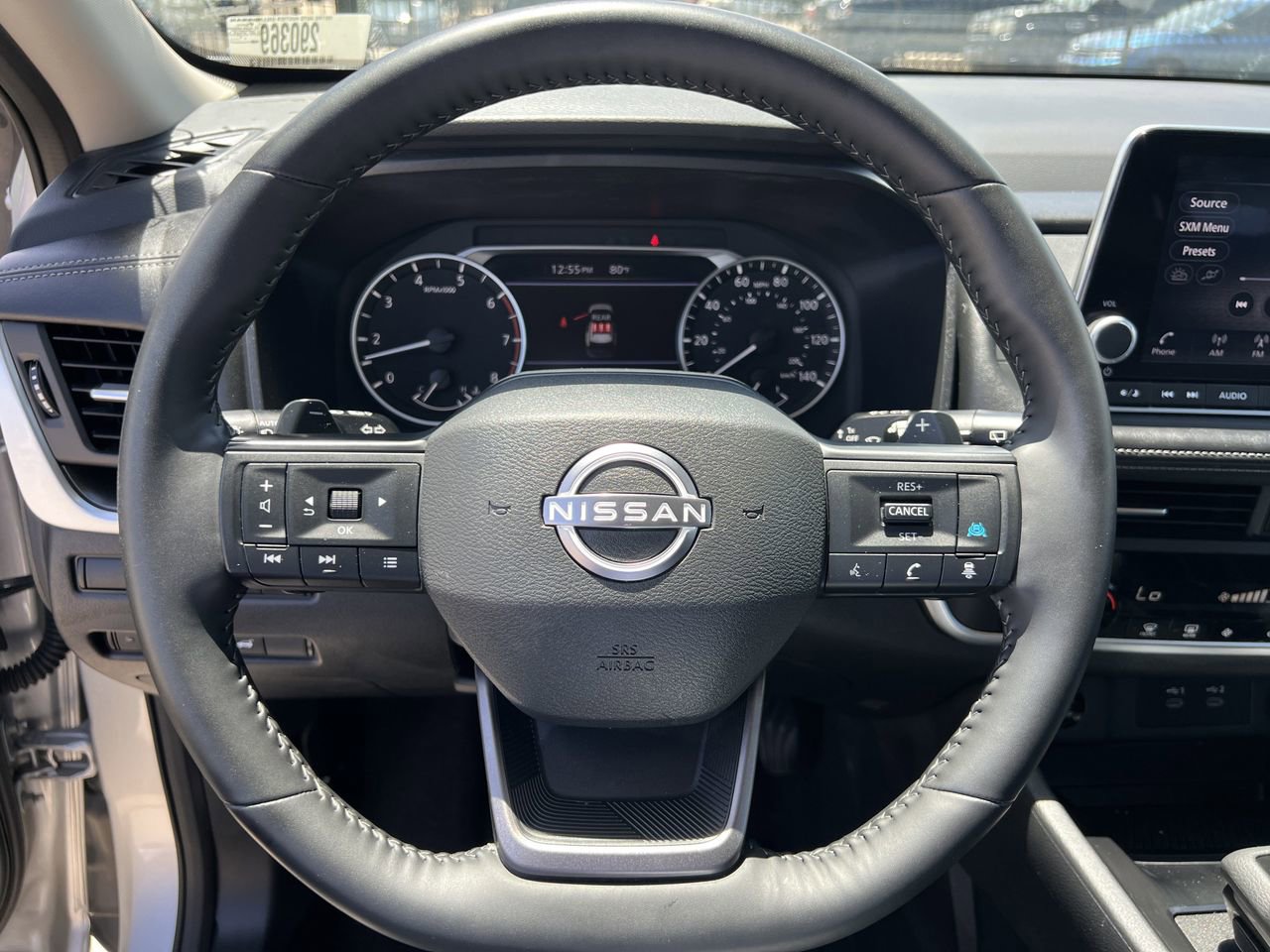 Used 2025 Nissan Rogue SV AWD/4WD image 6