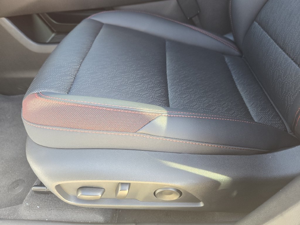 New 2027 Chevrolet Equinox RS FWD image 18