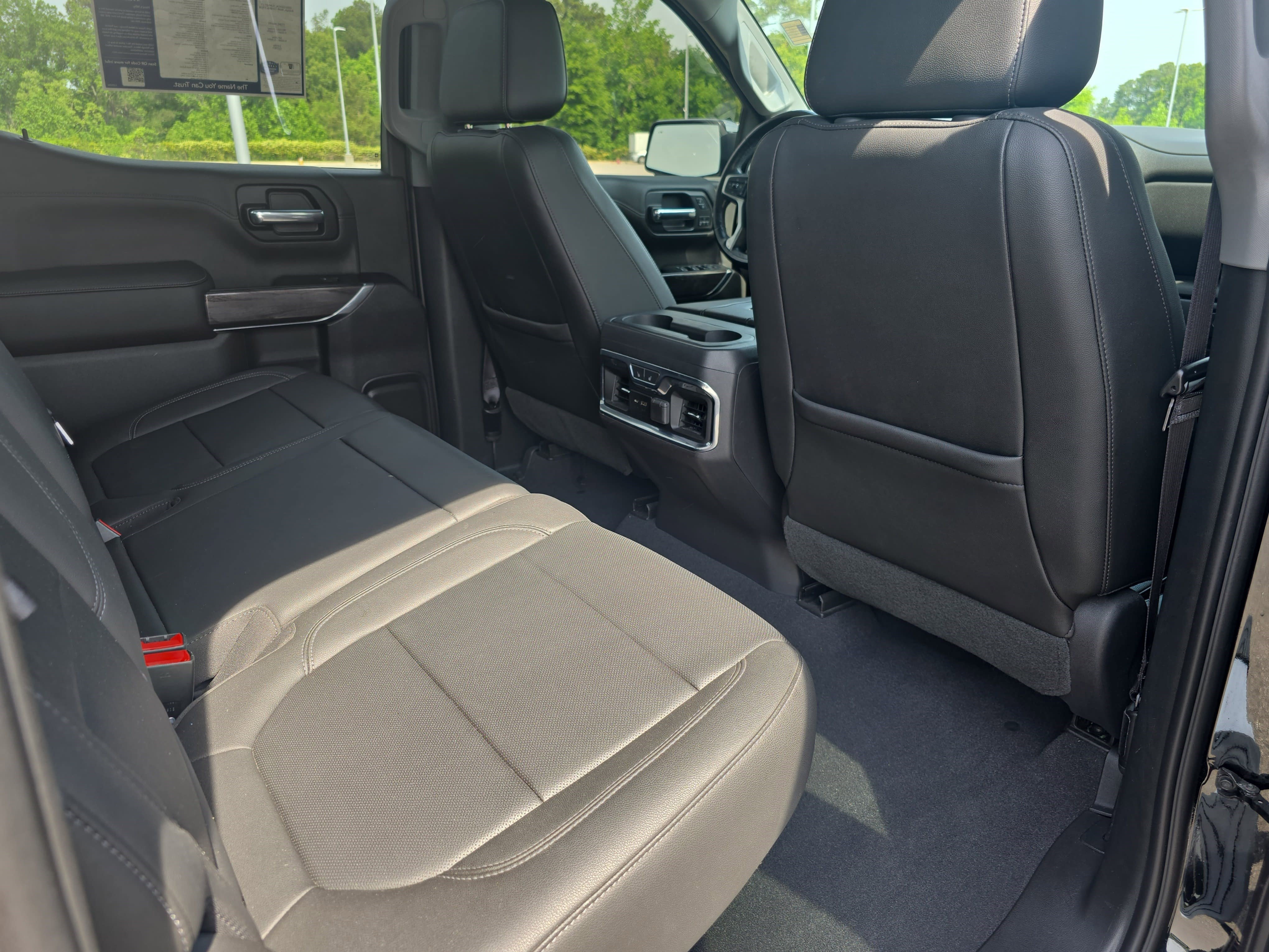 Used 2019 Chevrolet Silverado 1500 LTZ w/ LTZ Plus Package AWD/4WD image 11