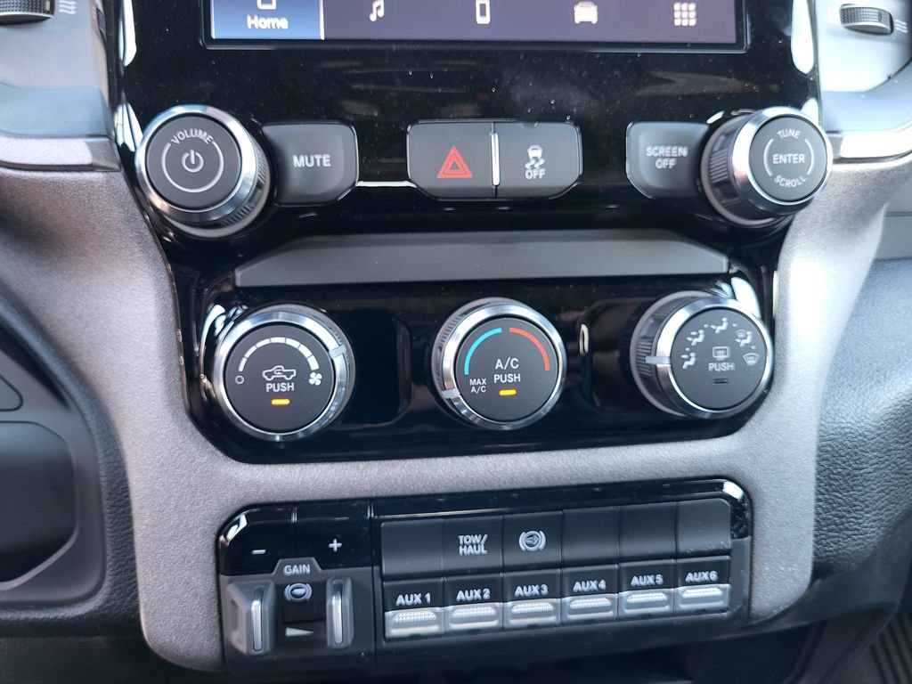 New 2026 RAM 2500 Tradesman AWD/4WD image 20