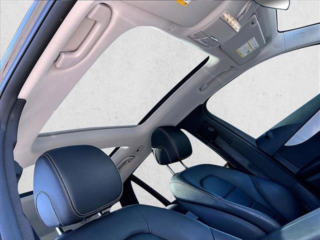 Used 2022 Mercedes-Benz GLC 300 image 17