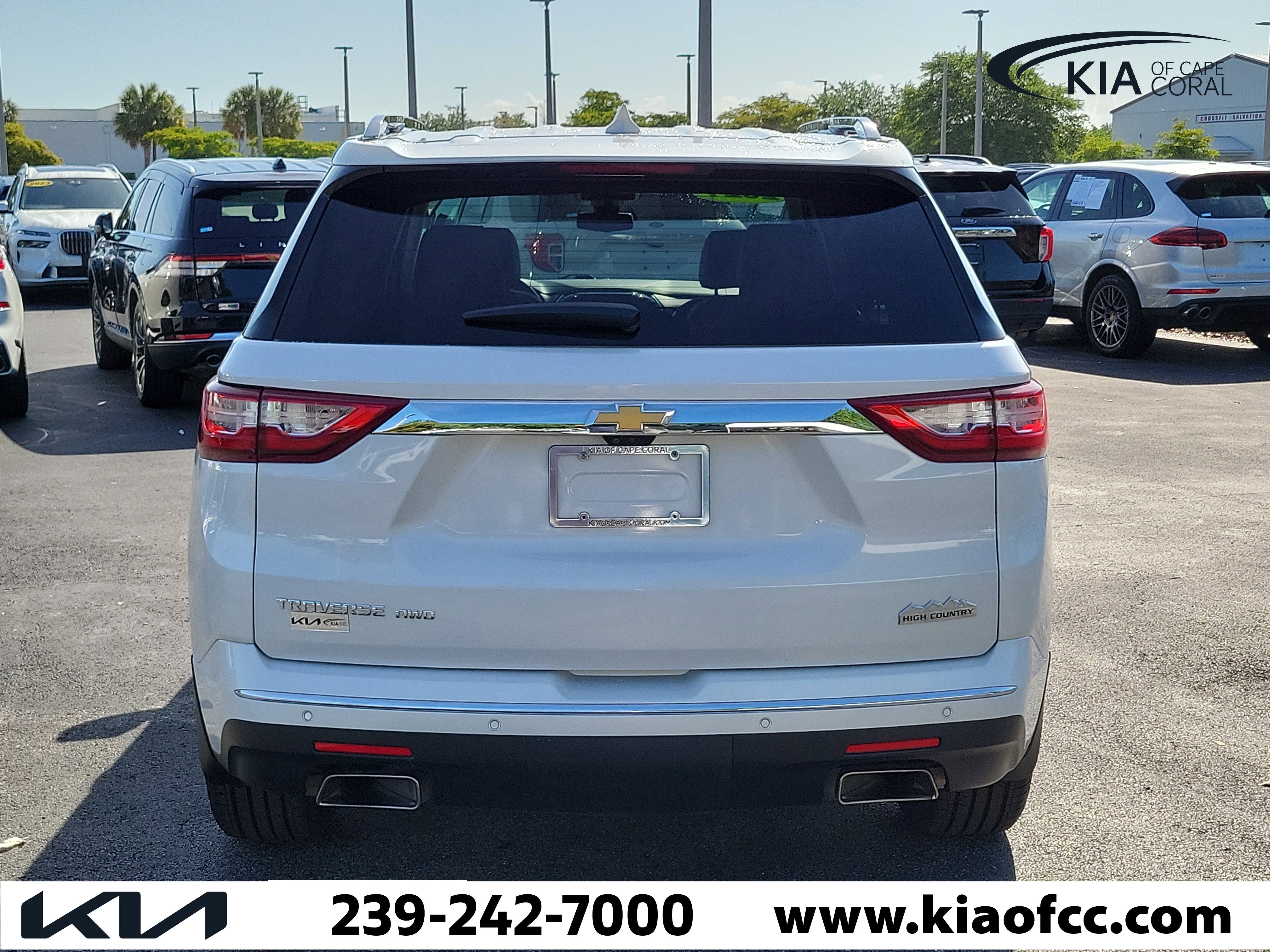 Used 2021 Chevrolet Traverse High Country w/ LPO, Floor Liner Package image 5