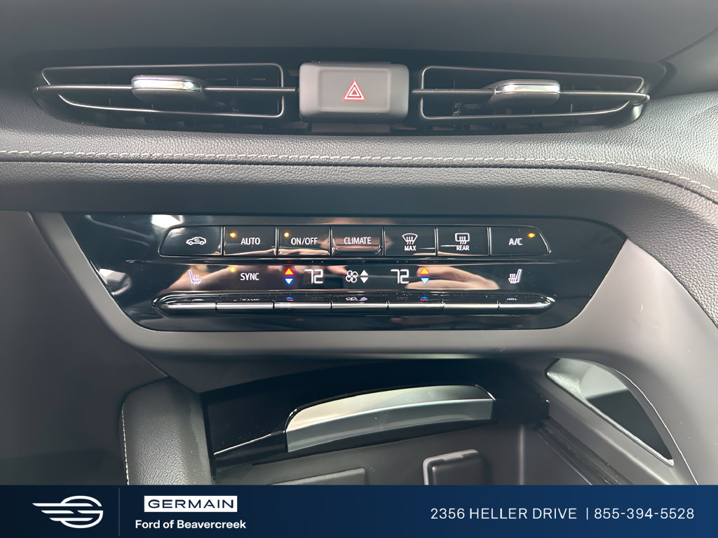 Used 2022 Buick Envision Preferred FWD image 15