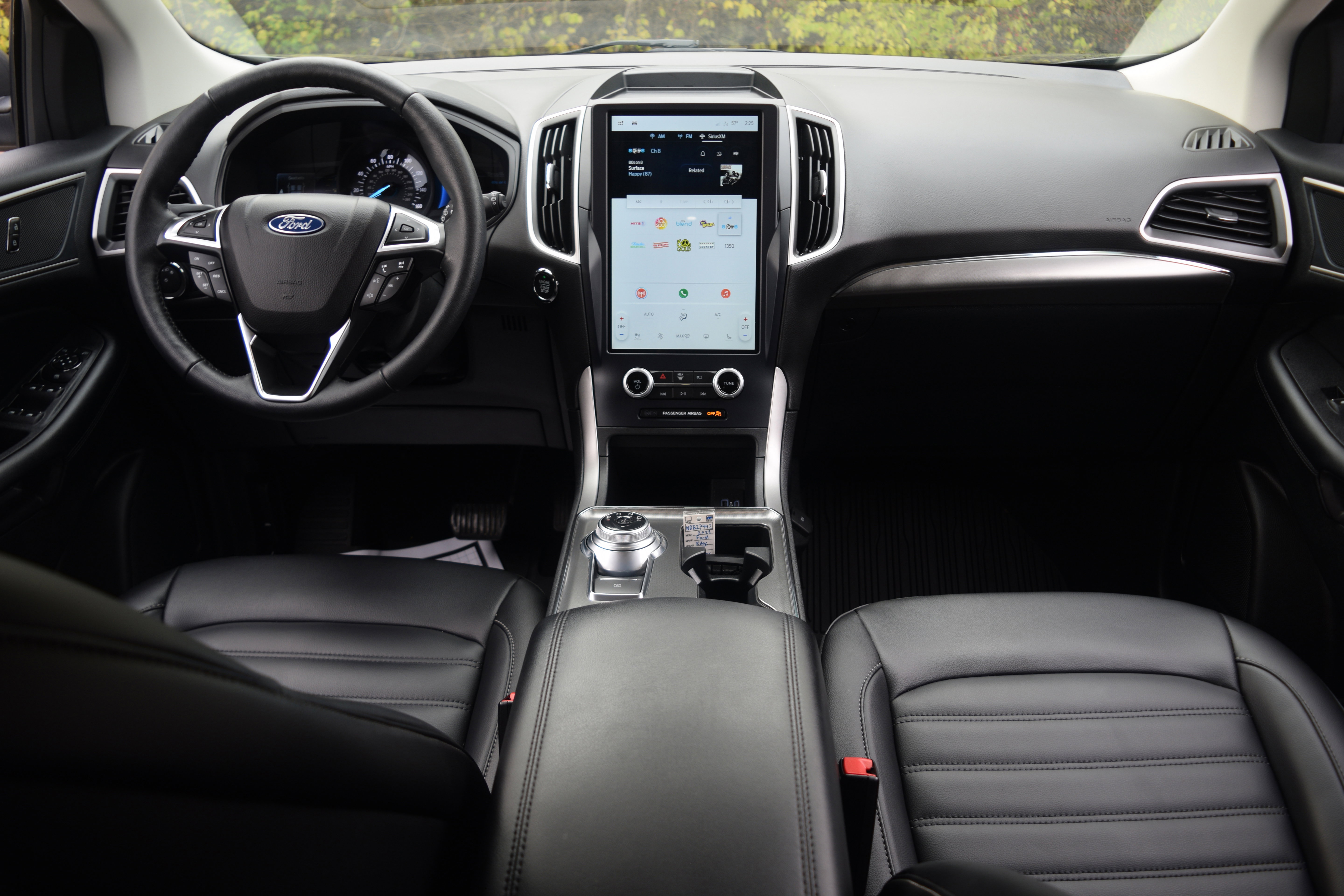 Used 2022 Ford Edge SEL w/ Convenience Package image 8