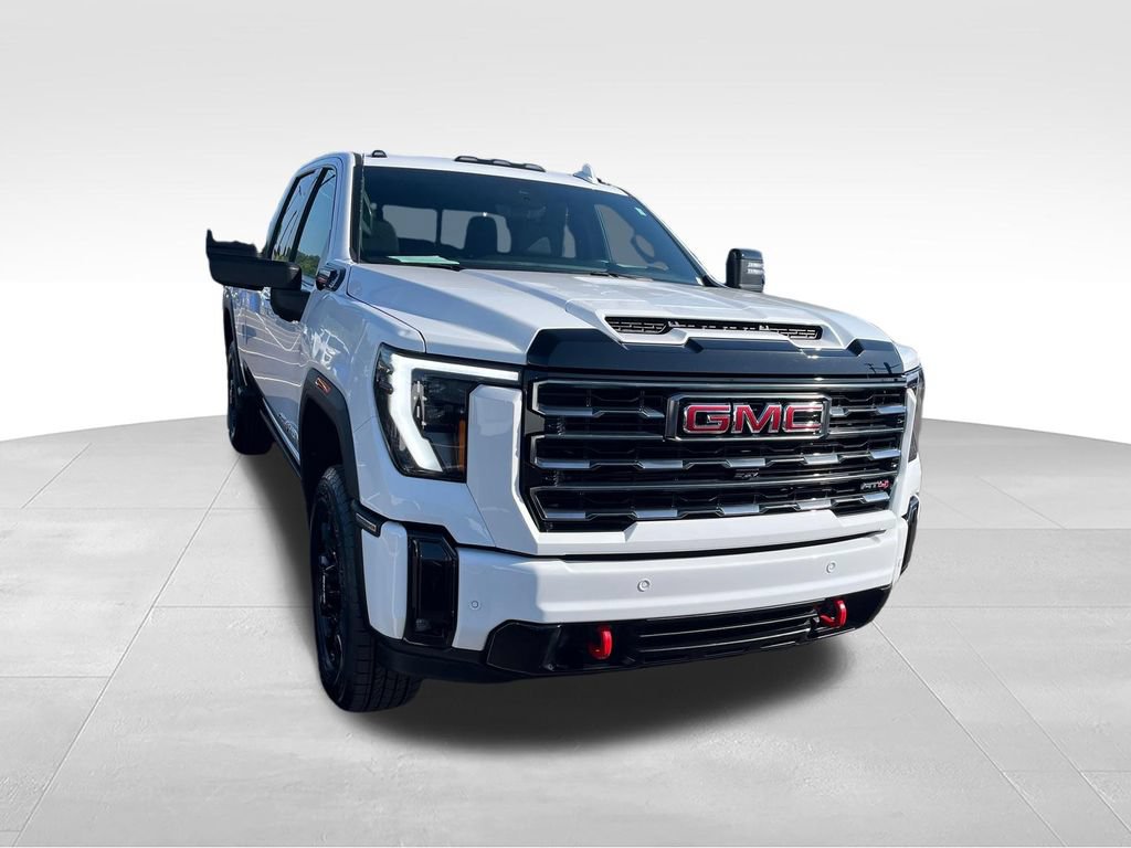 Used 2025 GMC Sierra 2500 AT4 w/ AT4 Premium Plus Package AWD/4WD image 8
