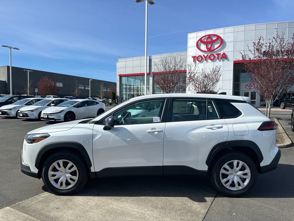Certified 2026 Toyota Corolla Cross L AWD/4WD image 2
