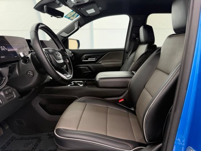 Used 2026 Chevrolet Silverado EV Trail Boss AWD/4WD image 15