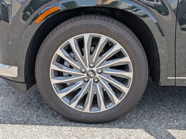Used 2025 Hyundai Palisade Calligraphy FWD image 11