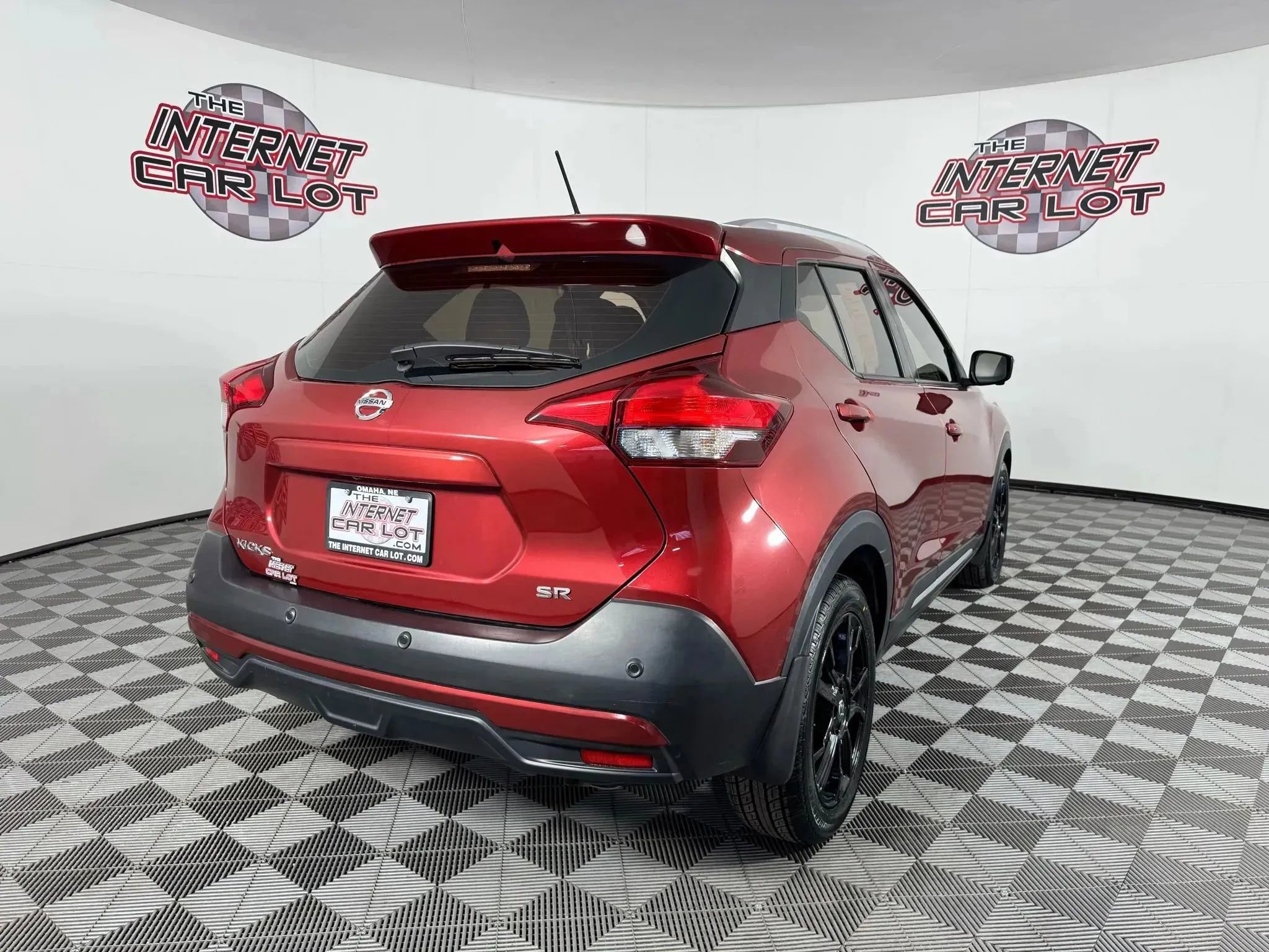 Used 2020 Nissan Kicks SR image 7