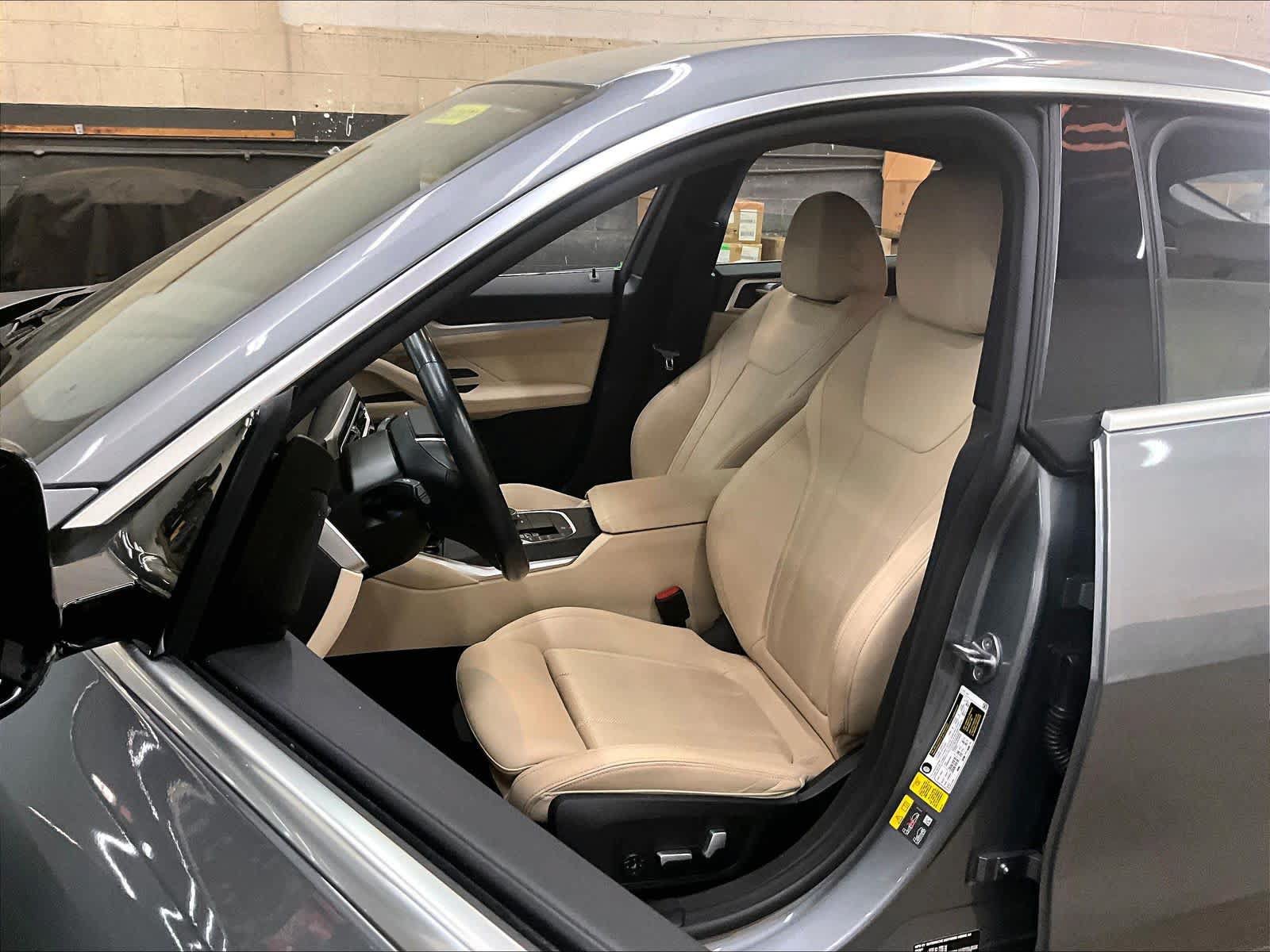 Used 2024 BMW i4 eDrive40 w/ Convenience Package RWD image 29