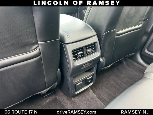 Used 2020 Ford Edge ST w/ Equipment Group 401A image 17