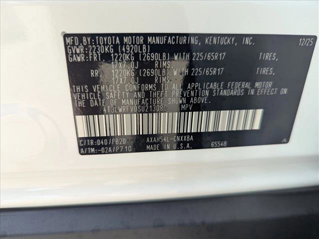 Used 2025 Toyota RAV4 LE AWD/4WD image 21