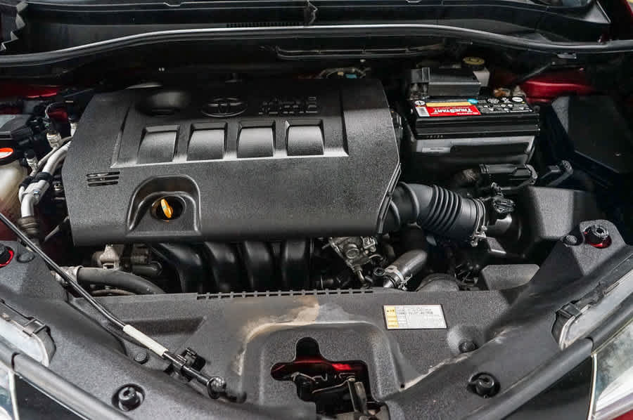 Certified 2018 Toyota C-HR XLE FWD image 29