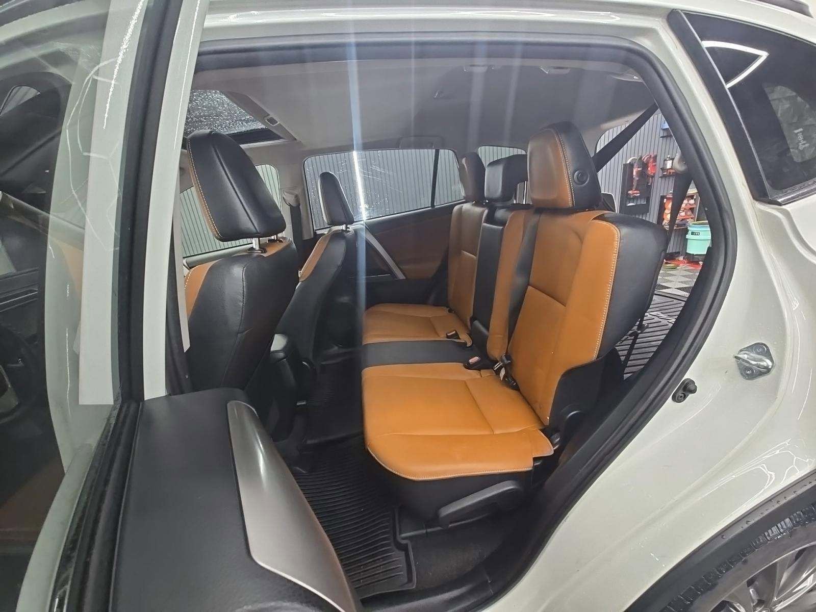 Used 2017 Toyota RAV4 Limited w/ Advanced Technology Package image 11