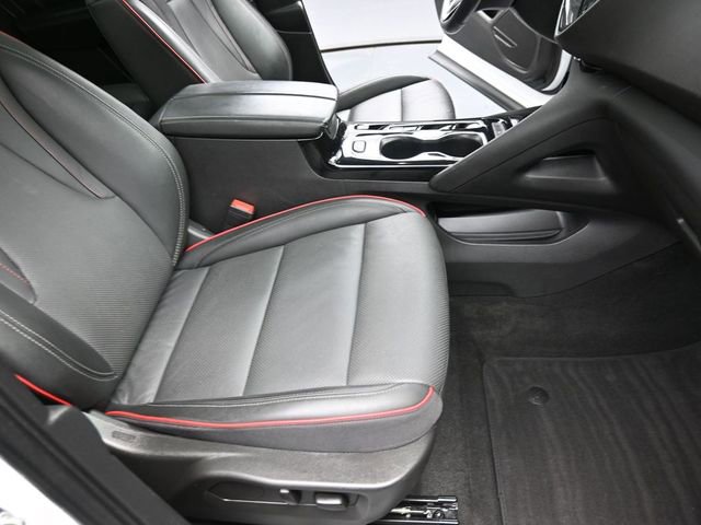 Used 2023 Buick Envision Essence w/ Sport Touring Package image 27