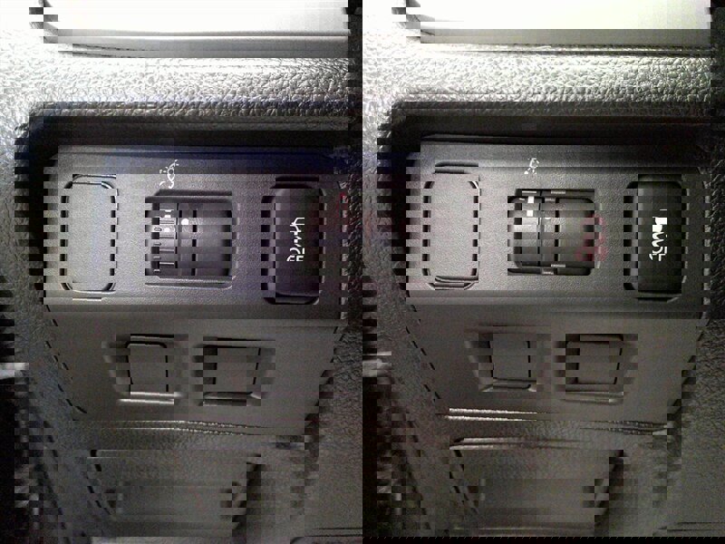 Used 2013 Subaru Impreza 2.0i image 20