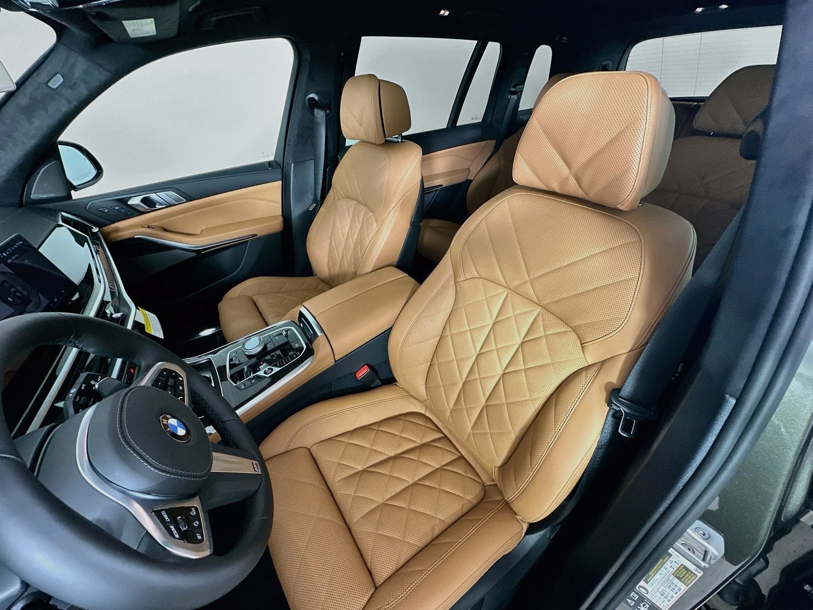 New 2027 BMW X7 xDrive40i w/ Executive Package AWD/4WD image 33