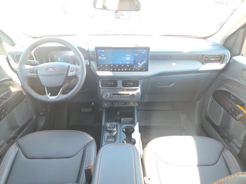 Used 2025 Ford Maverick Tremor AWD/4WD image 24