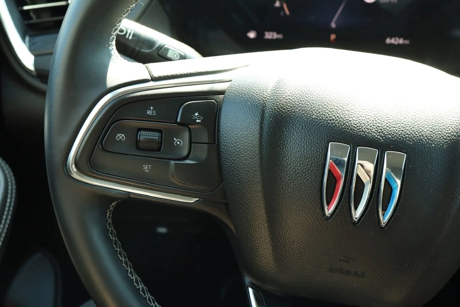 Used 2025 Buick Encore GX Preferred FWD image 20