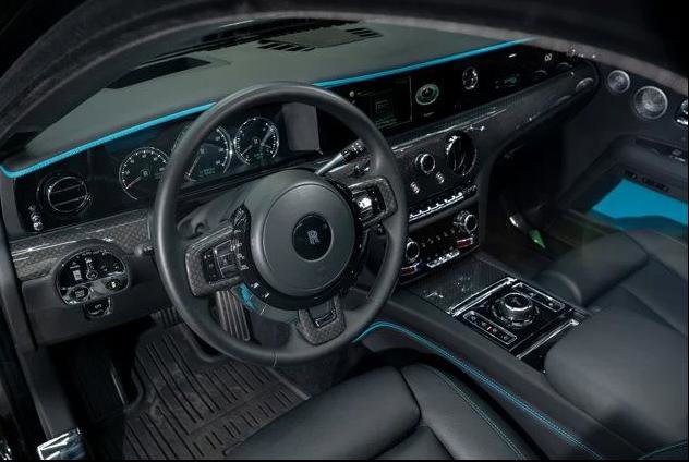 Used 2022 Rolls-Royce Ghost Black Badge image 2