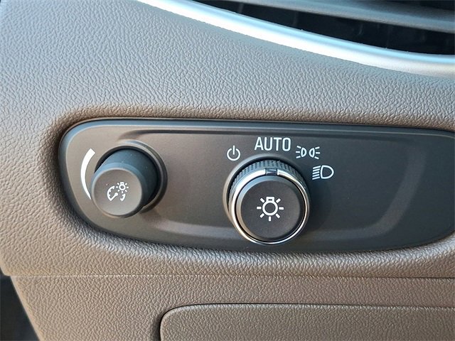 Used 2024 Chevrolet Malibu LS image 25