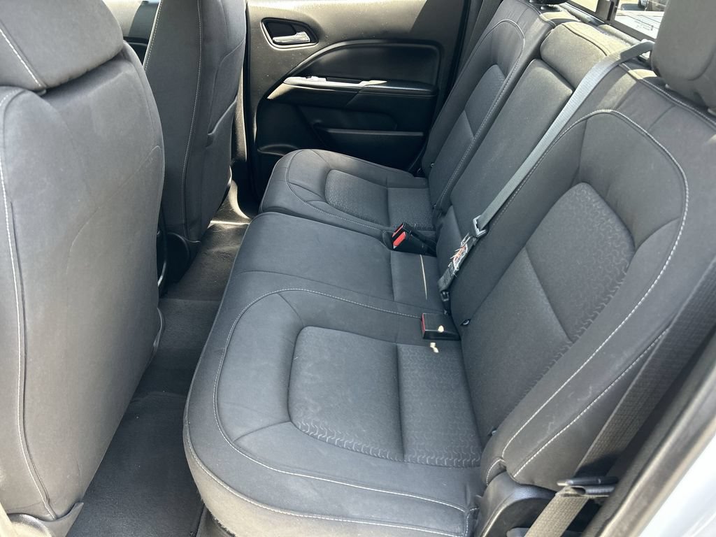 Used 2020 GMC Canyon SLE w/ Driver Alert Package RWD image 25