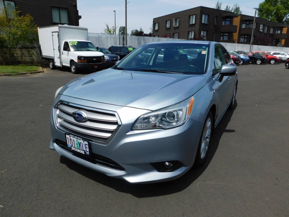 Used 2015 Subaru Legacy 2.5i Premium AWD/4WD image 4