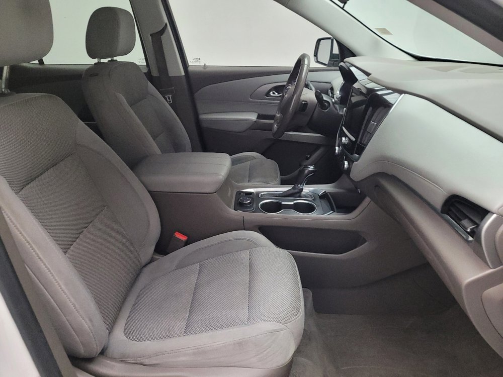 Used 2019 Chevrolet Traverse LT image 21
