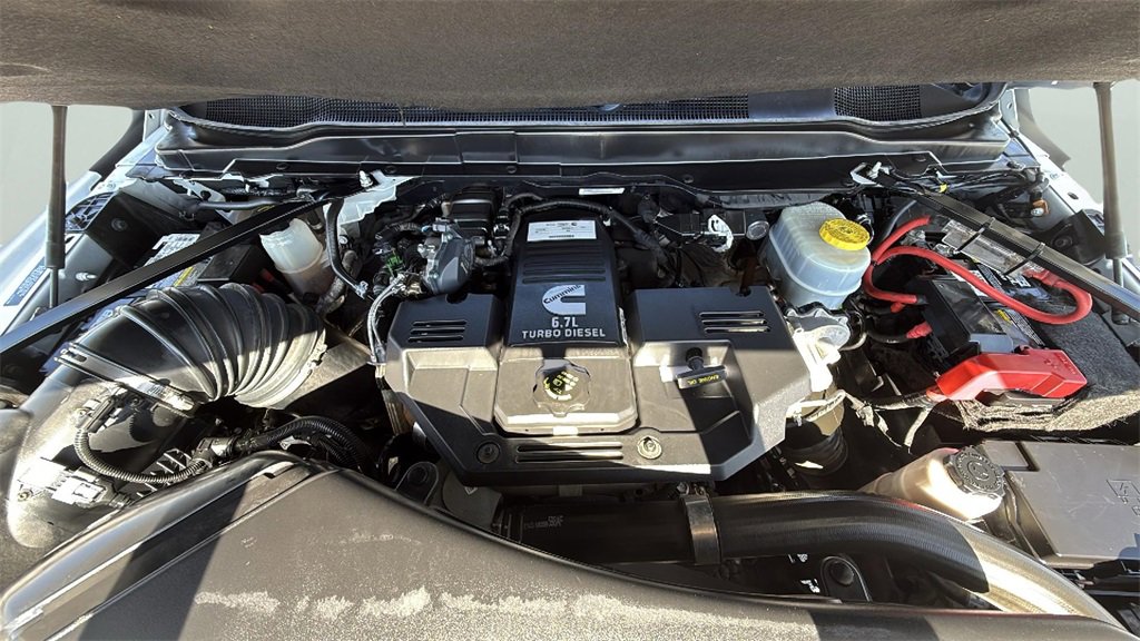 Used 2022 RAM 3500 Tradesman image 34