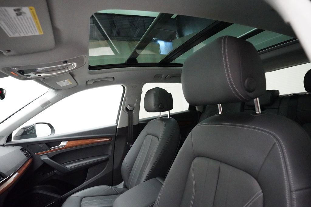 Used 2023 Audi Q5 2.0T Premium Plus w/ Premium Plus Package image 33
