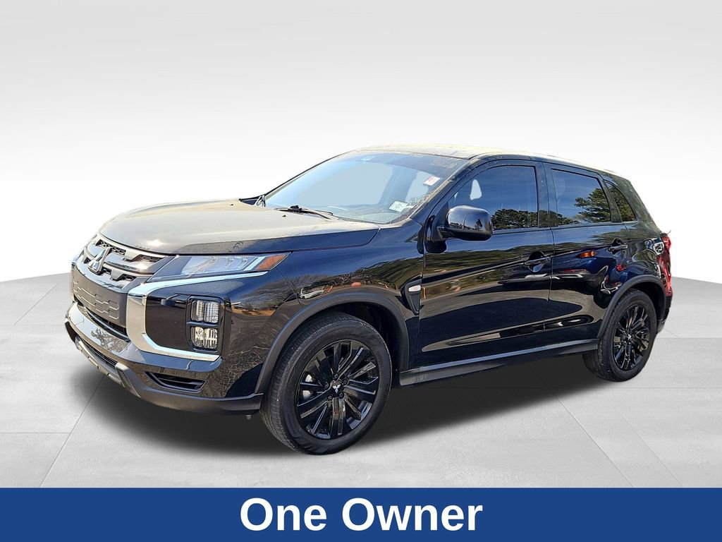 Used 2025 Mitsubishi Outlander Sport LE image 3