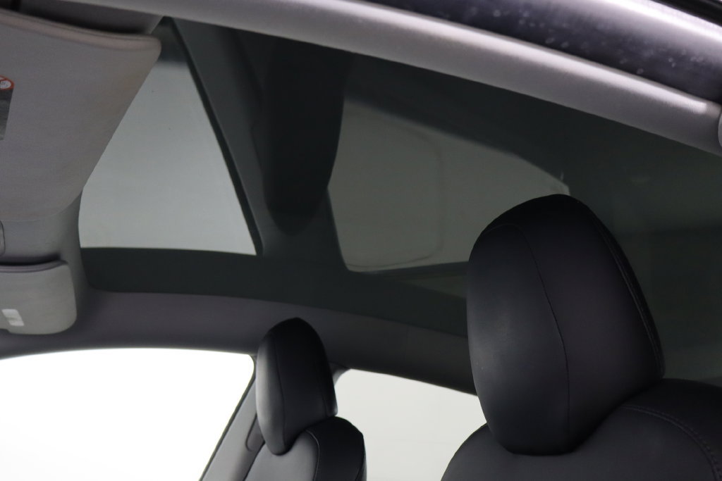 Used 2020 Tesla Model Y Long Range AWD/4WD image 40