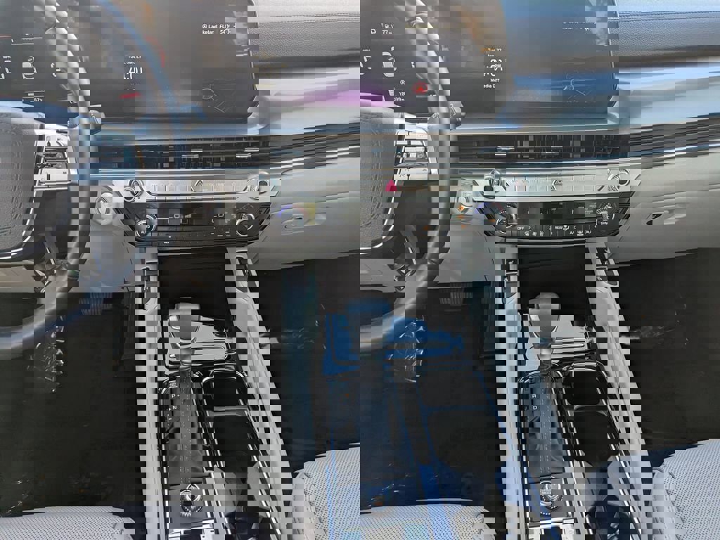 Certified 2024 Kia Telluride S image 12