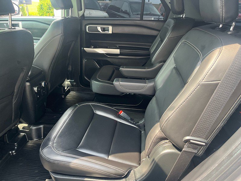 Used 2022 Ford Explorer XLT AWD/4WD image 15