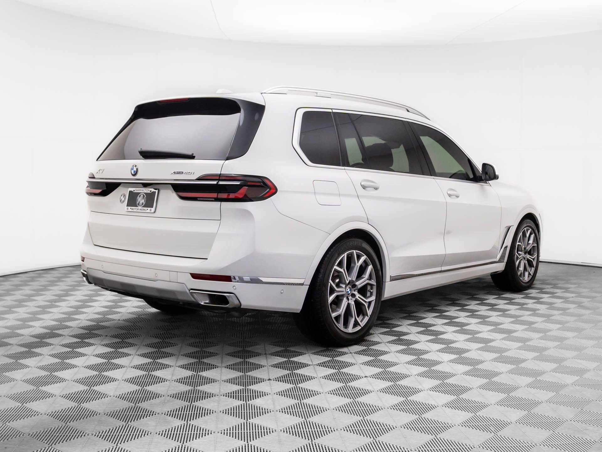 Used 2025 BMW X7 xDrive40i image 5