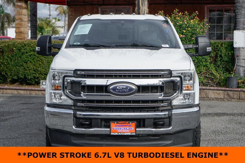 Used 2020 Ford F350 XLT AWD/4WD image 3