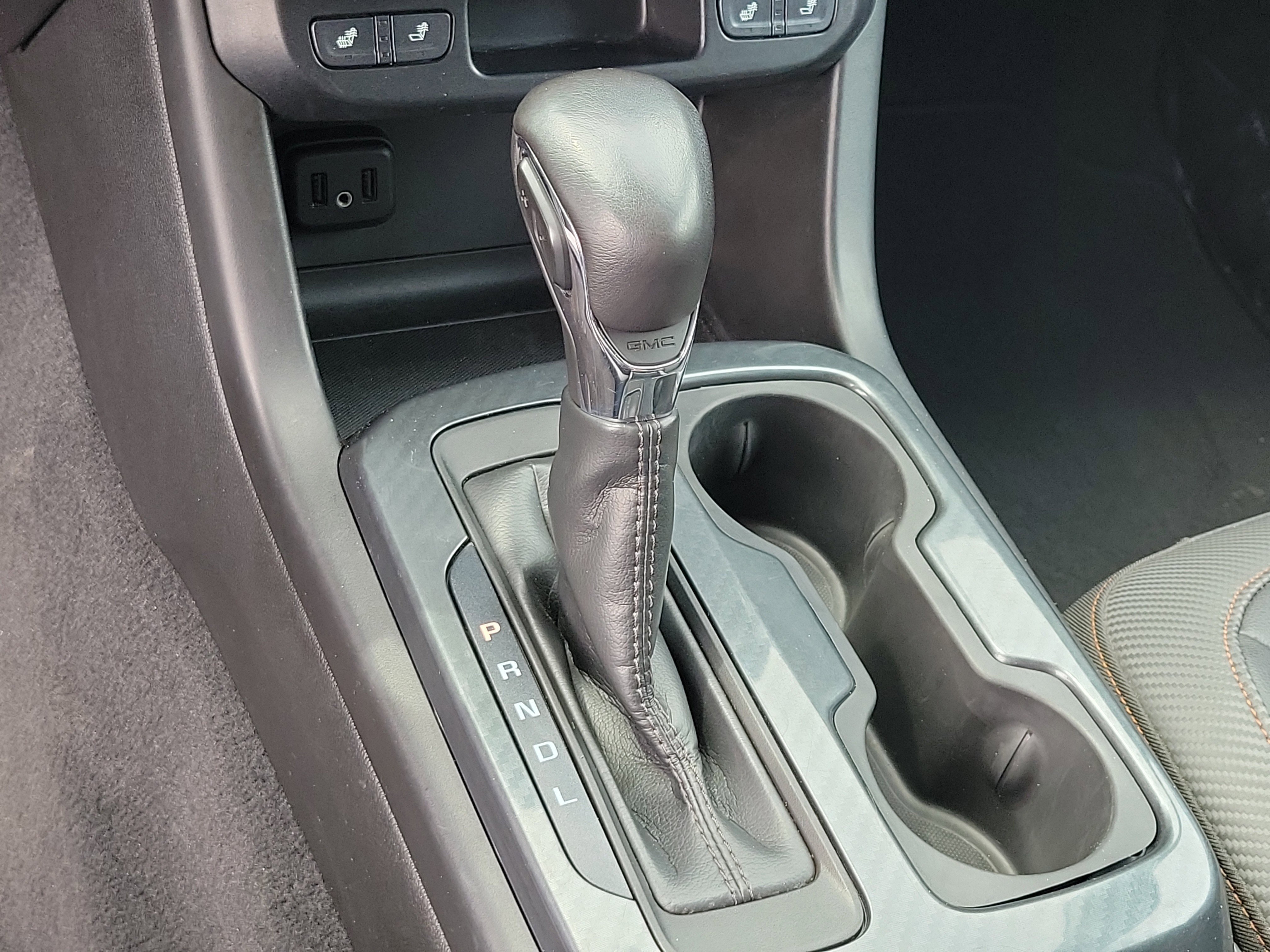 Used 2022 GMC Canyon AT4 image 28