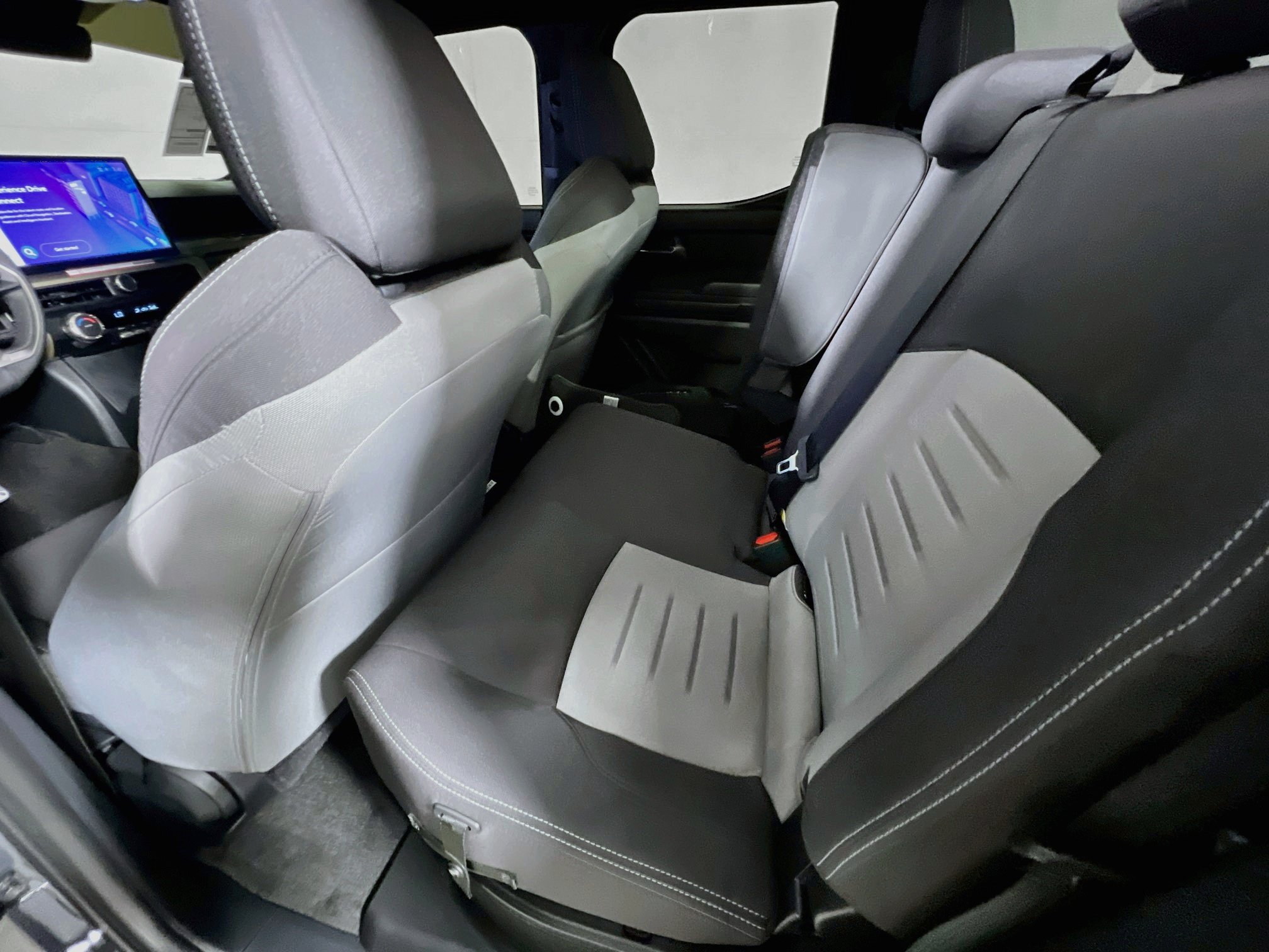 Used 2025 Toyota Tacoma TRD Sport RWD image 28