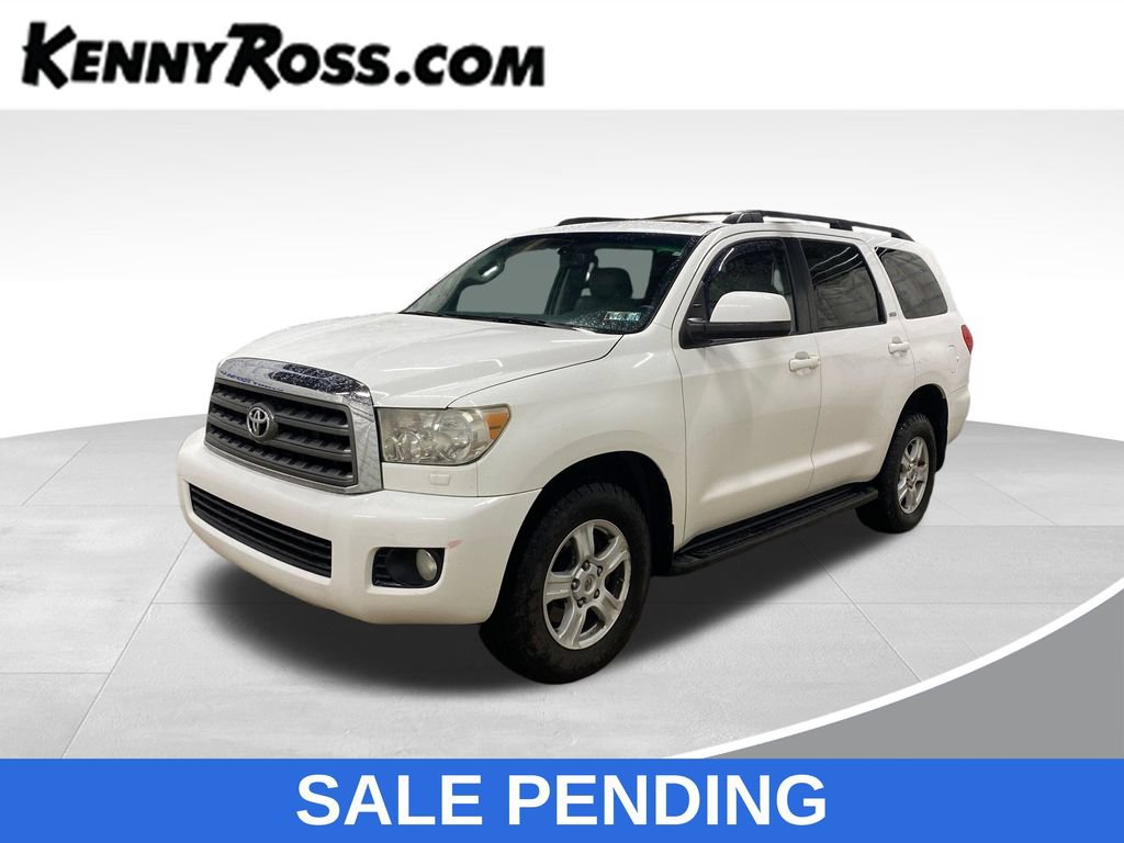 Used 2015 Toyota Sequoia SR5 w/ Premium Package AWD/4WD image 1