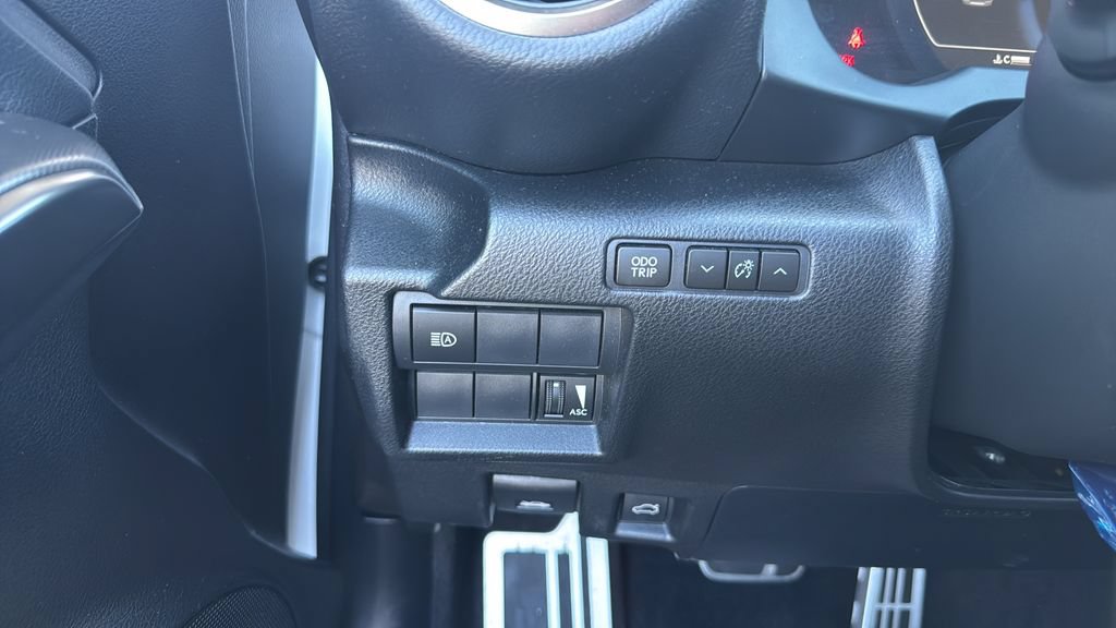 Used 2021 Lexus IS 350 F Sport w/ Navigation Package RWD image 31