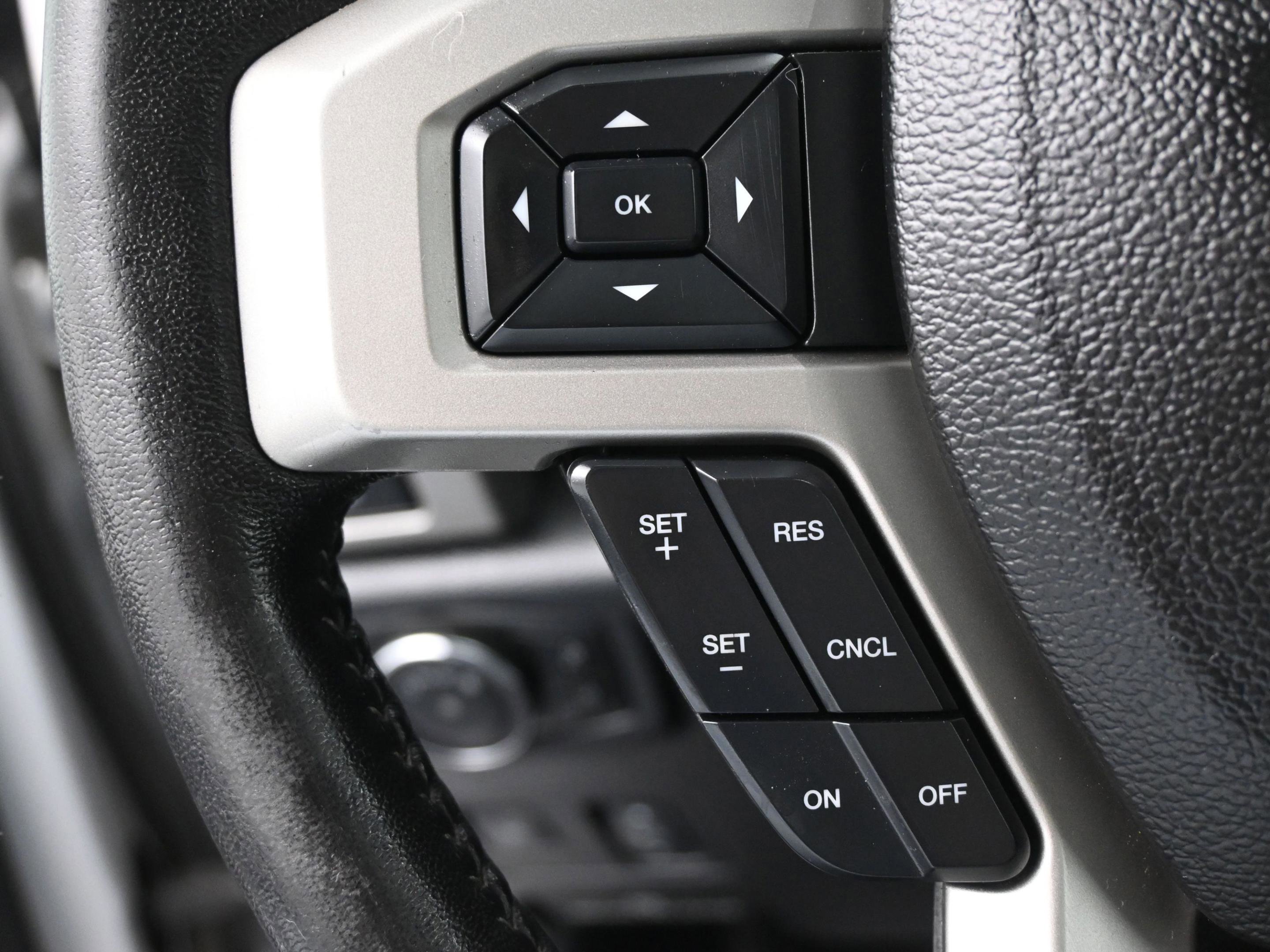 Used 2017 Ford F350 Lariat w/ Lariat Ultimate Package image 19