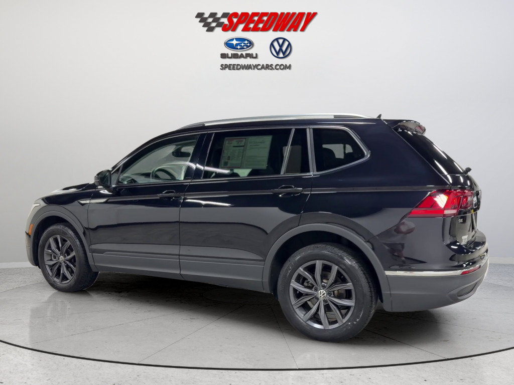Certified 2024 Volkswagen Tiguan SE AWD/4WD image 9