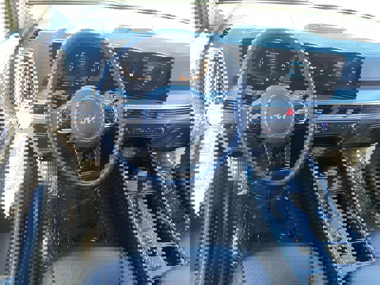 Used 2024 Kia Sorento S image 20