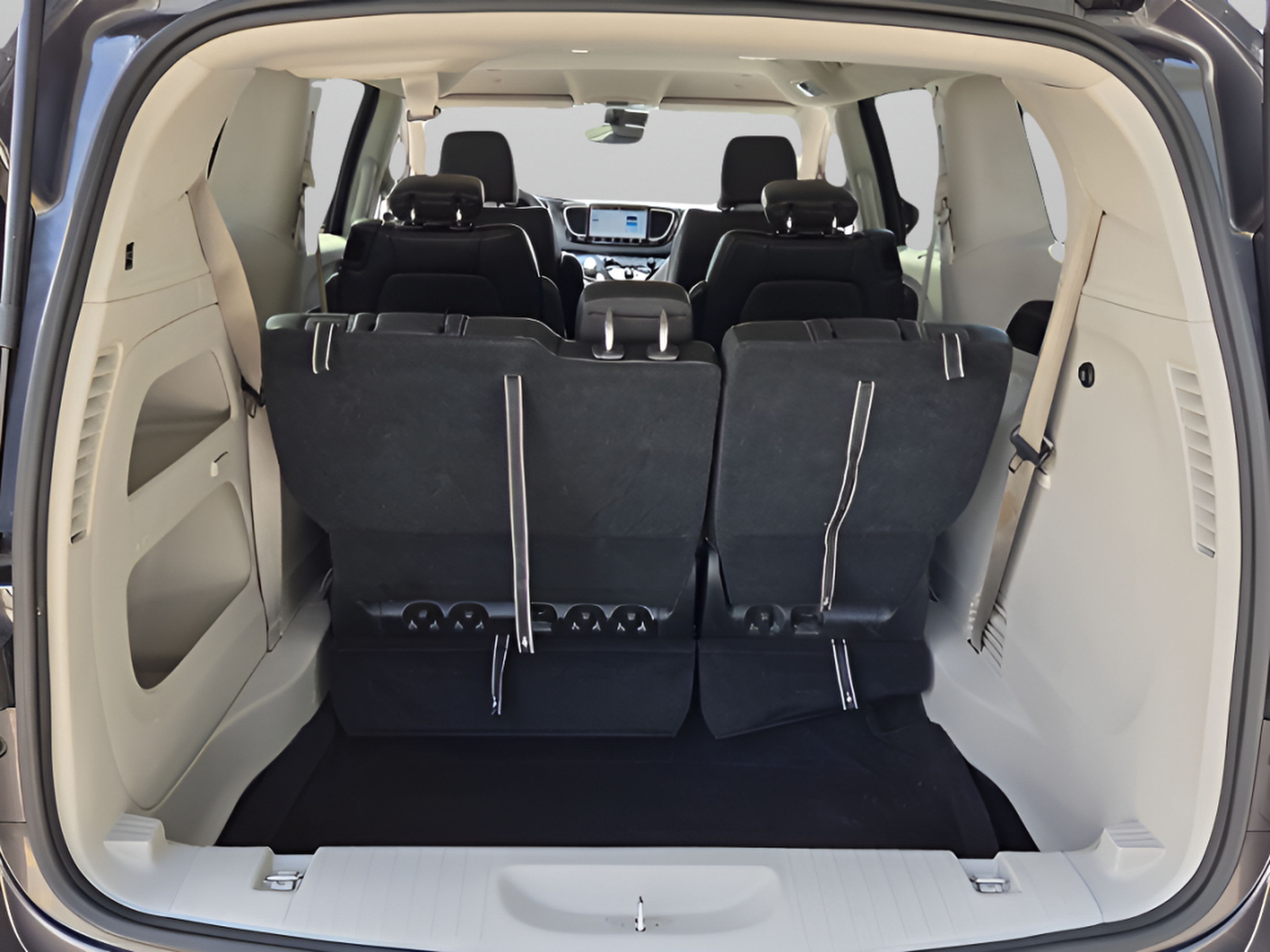 Used 2023 Chrysler Pacifica Touring-L FWD image 14