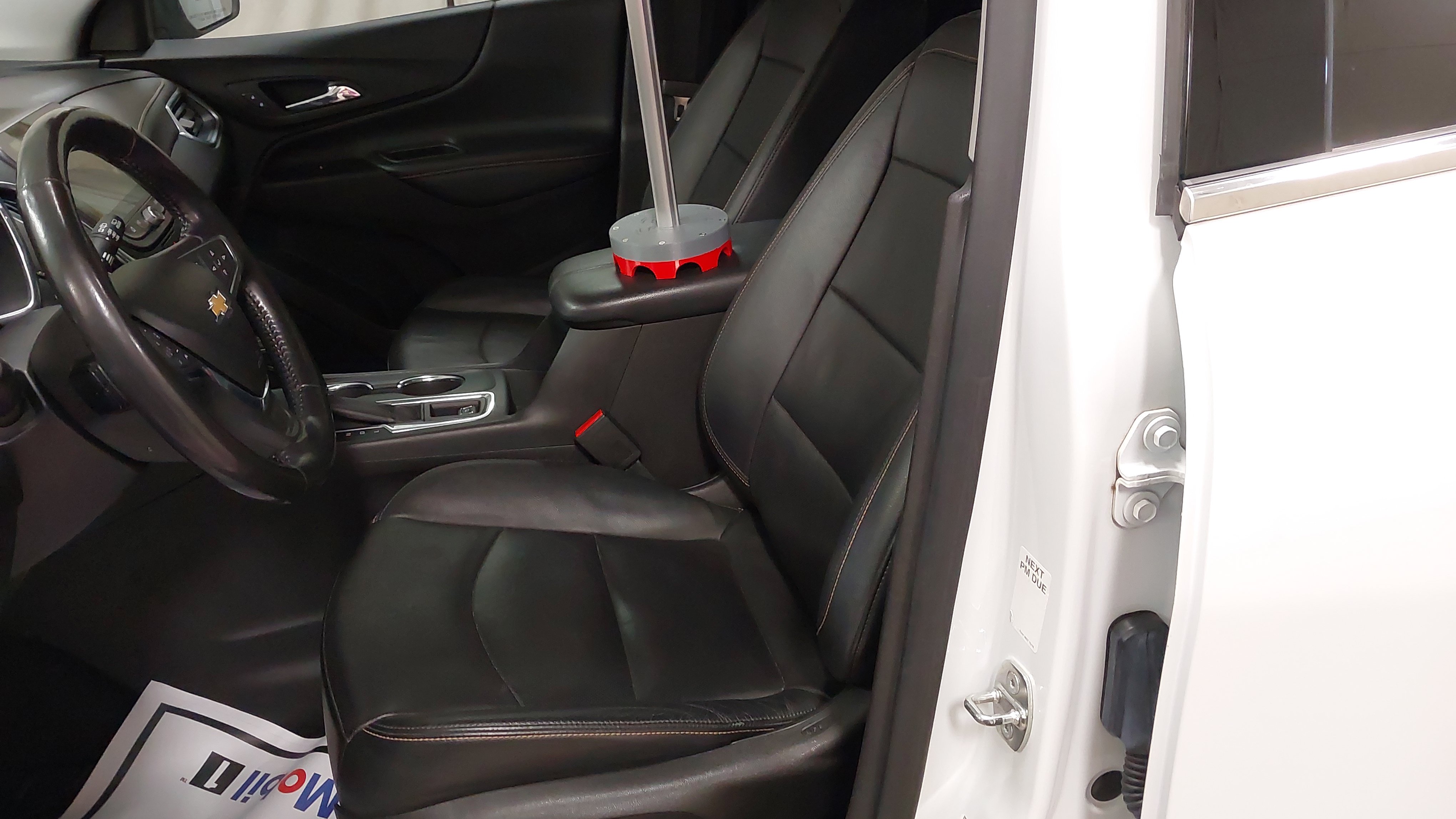 Used 2018 Chevrolet Equinox Premier AWD/4WD image 22