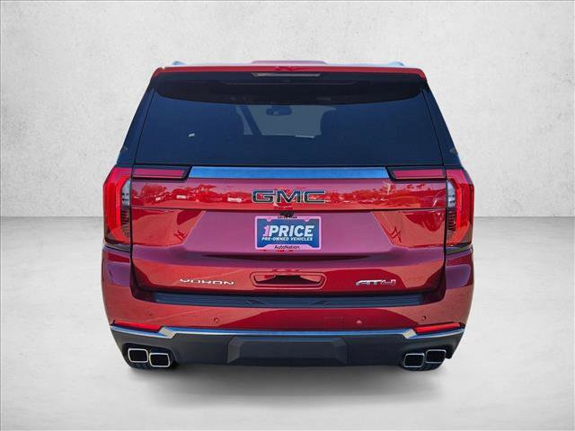 Used 2025 GMC Yukon AT4 AWD/4WD image 7