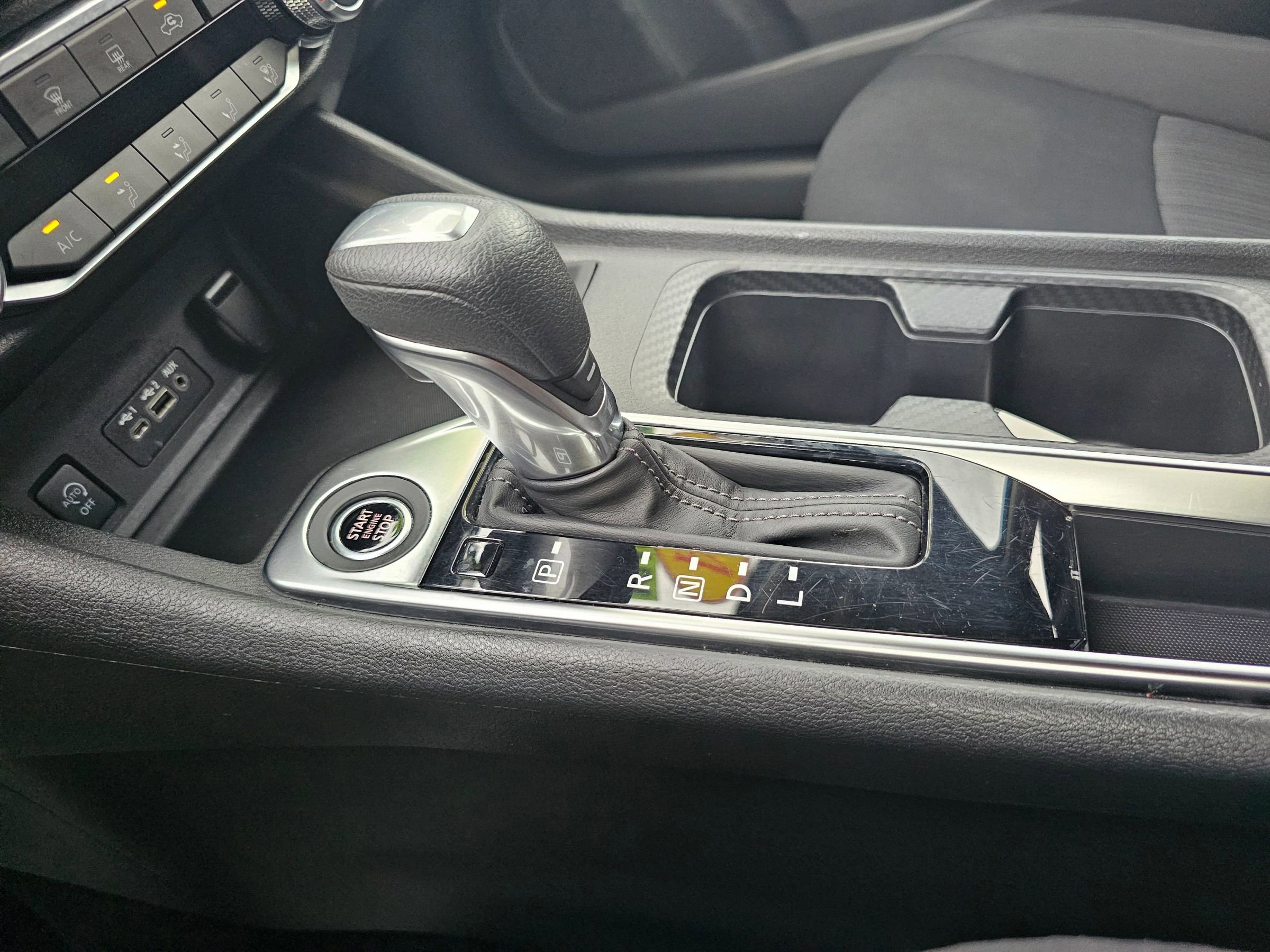 Used 2024 Nissan Sentra SV image 20