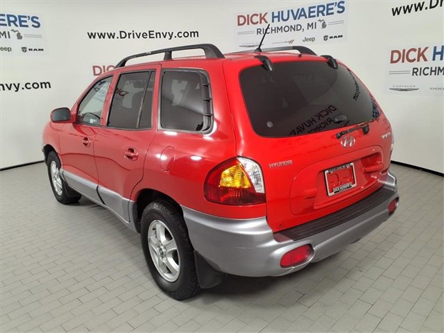 Used 2004 Hyundai Santa Fe 2WD image 4
