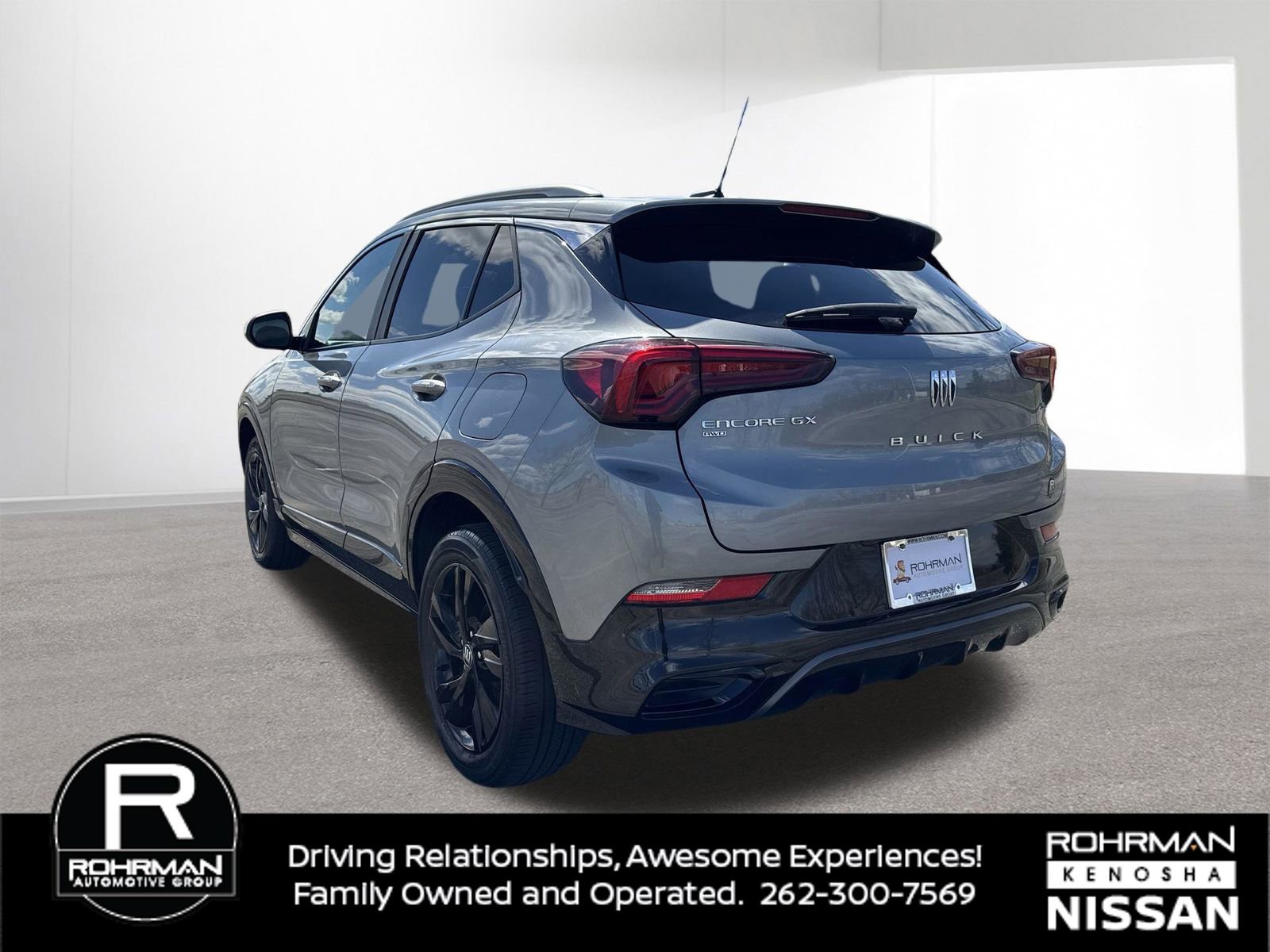 Used 2024 Buick Encore GX Sport Touring AWD/4WD image 5