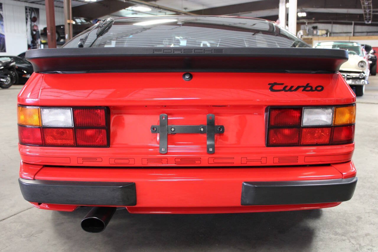 Used 1987 Porsche 944 Turbo RWD image 5